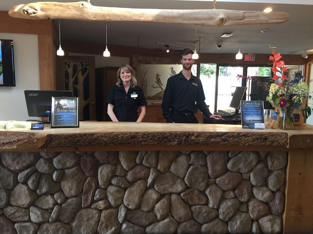 Kingfisher Pacific Resort & Spa Courtenay Exteriör bild